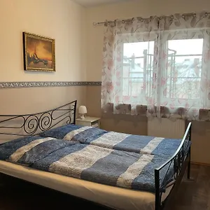 Auberge de jeunesse Anna - Monteurzimmer 
