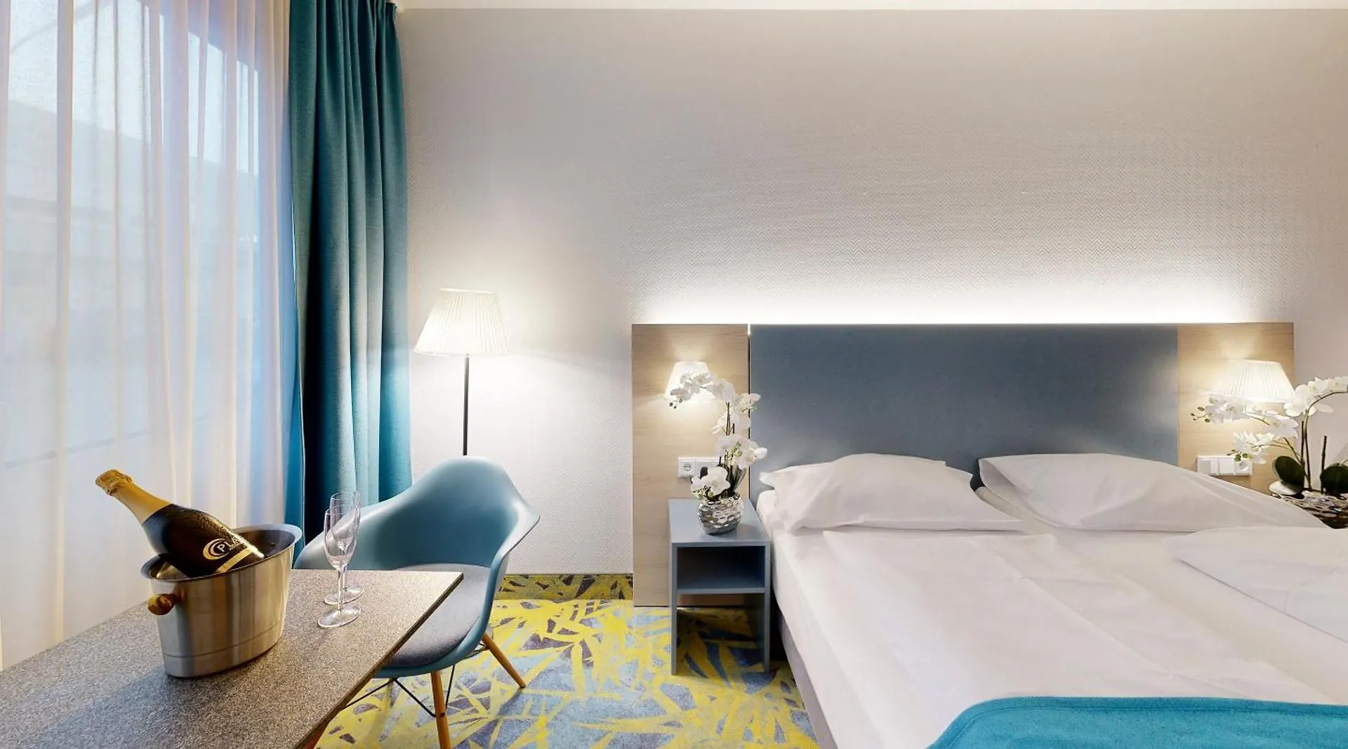 Plaza Inn Regensburg 4*,  Germany