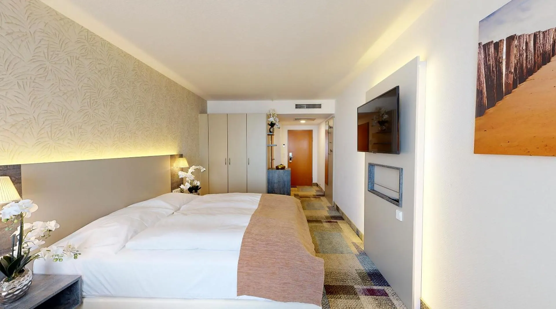 Plaza Inn Regensburg 4*,  Germany