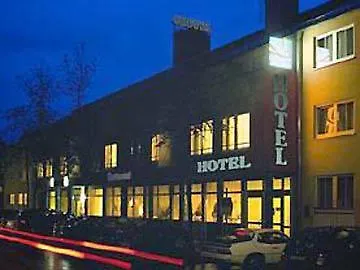 Plaza Inn Regensburg 4*,