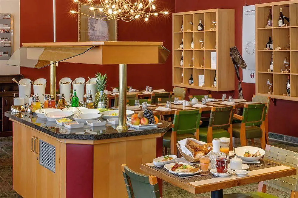 Plaza Inn Regensburg 4*,